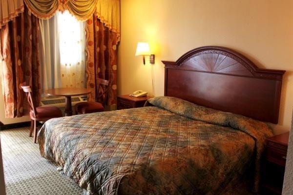 Summit Inn Hempstead חדר תמונה