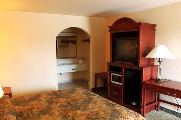Summit Inn Hempstead מראה חיצוני תמונה
